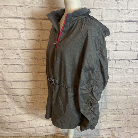 Fabletics Women’s Casual Athleisure Hooded Windbreaker Size XXL - Picture 5 of 9
